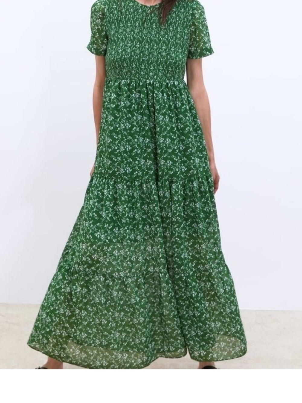 ZARA Blogger Favorite Green Smocked Floral Print Tiered Maxi Dress Size Small